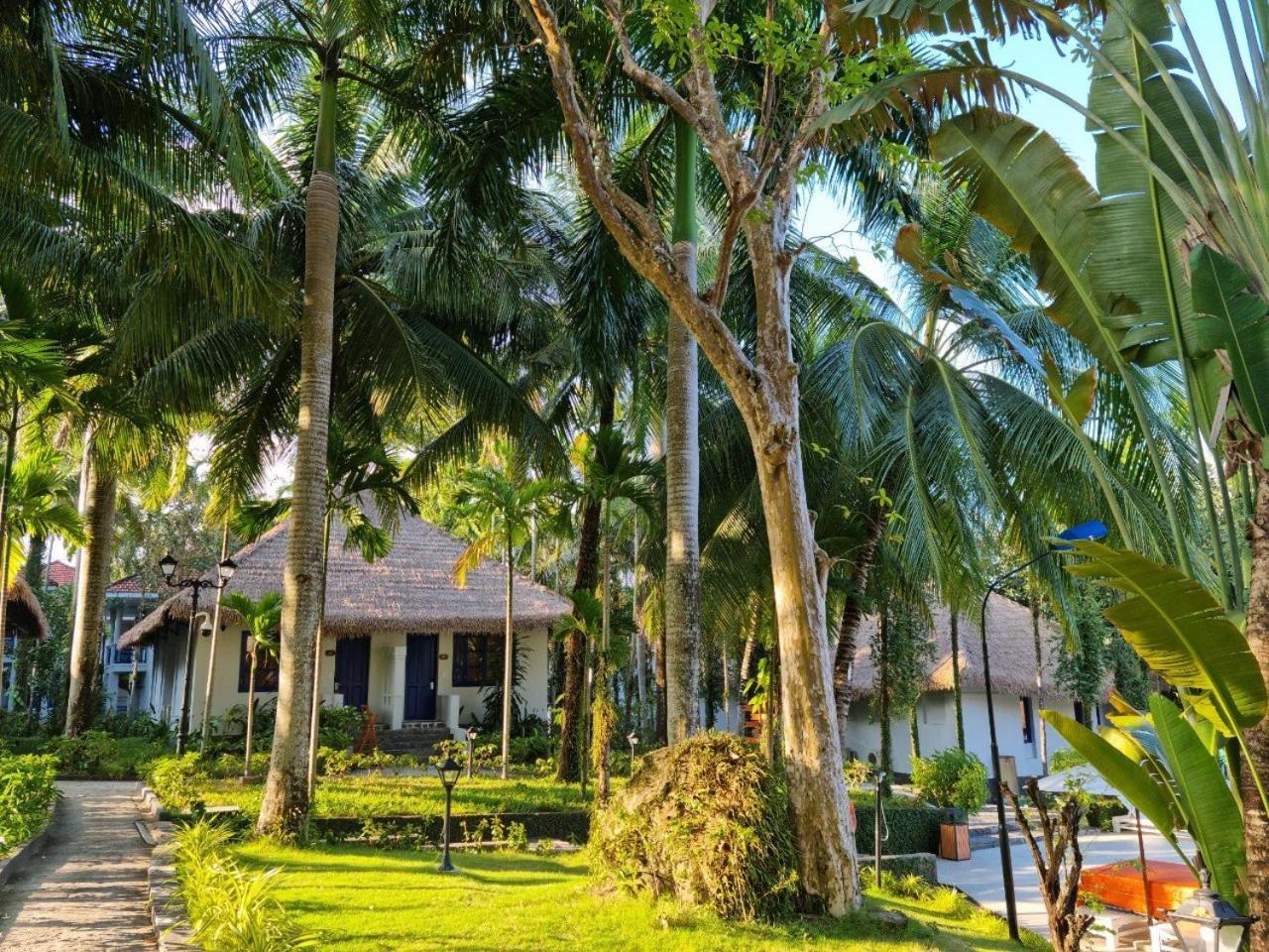 Resort L'azure And Phu Quoc