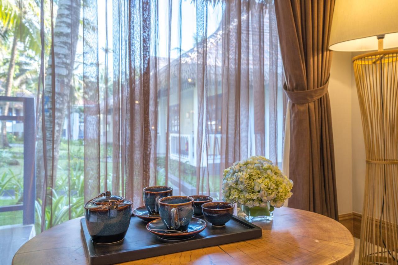 L'azure And Resort 4*